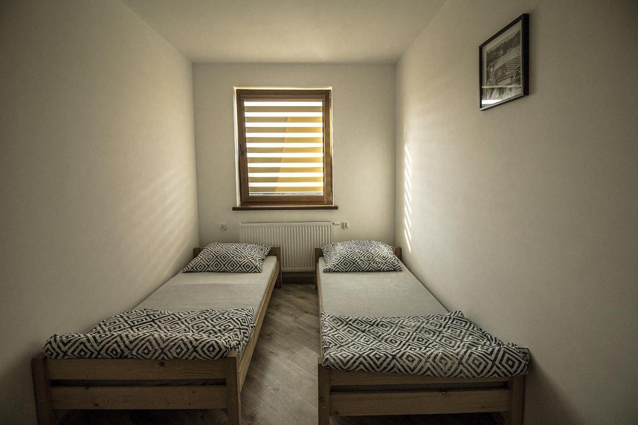 Aris Pokoje Goscinne Wojnicz Kültér fotó