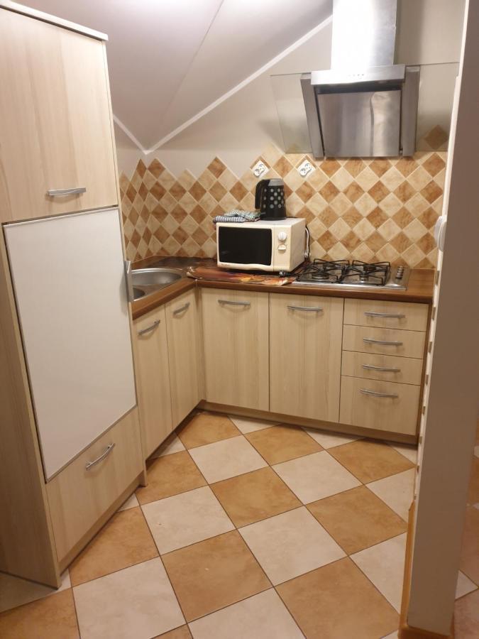 Aris Pokoje Goscinne Wojnicz Kültér fotó